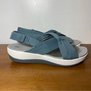 Clarks Women’s 10 Cloudsteppers Arla Belle Sandals Wedge Slingback Strap Blue